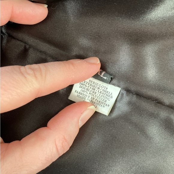 Vintage woman leather jacket with detachable lining XL - Picture 15 of 17